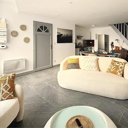 Beau Duplex A 2 Pas De La Citadelle Apartament