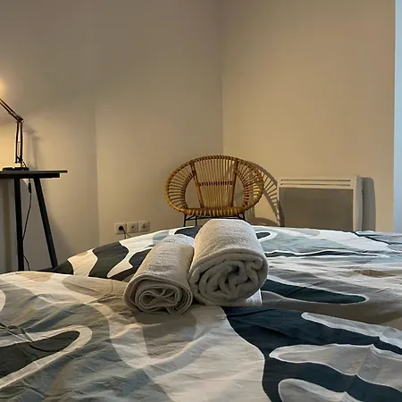 Beau Duplex A 2 Pas De La Citadelle בליי