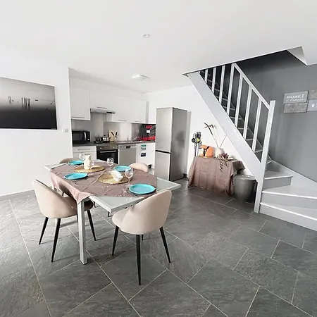 Beau Duplex A 2 Pas De La Citadelle